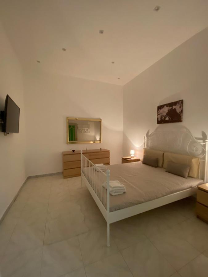 Home La Piazzetta Naples Exterior photo